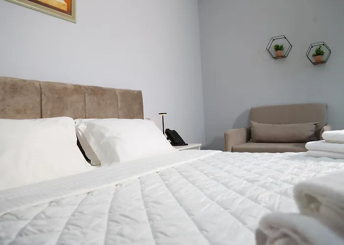 ゲストハウス Doanesia Mezez